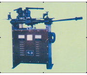 100�͌����C